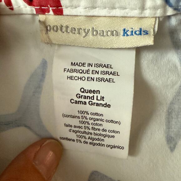 Pottery Barn Kids queen sized shark flat sheet - 100% cotton - fish - ocean - Picture 6 of 7